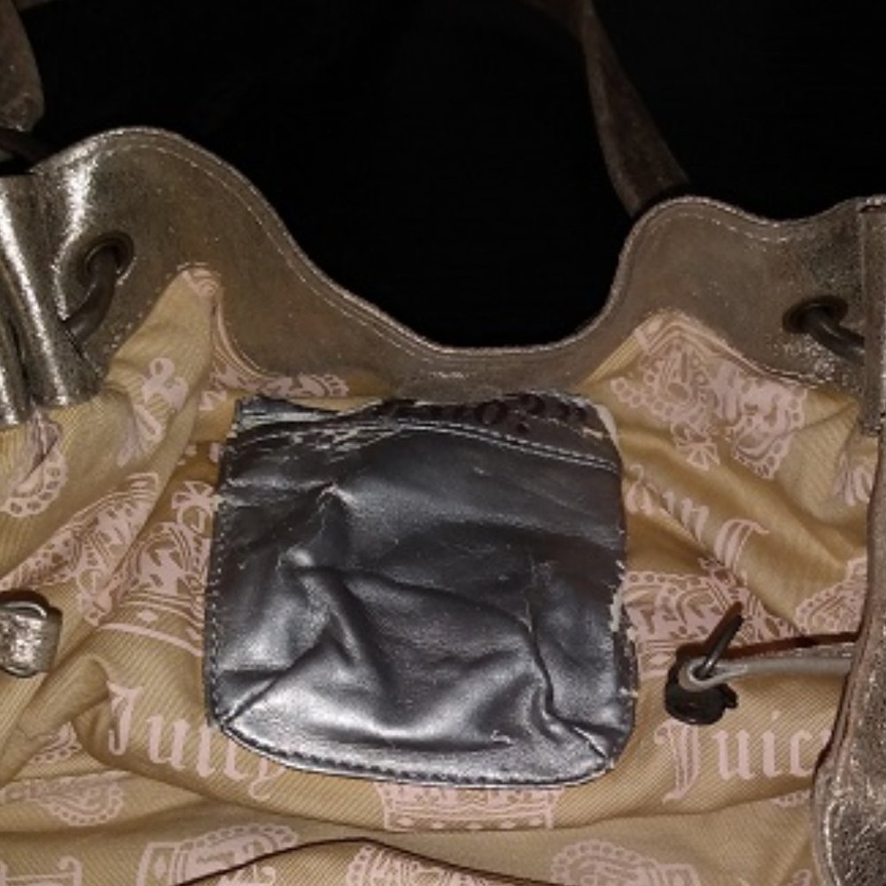 JUICY COUTURE GOLD LEATHER FLUFF HOBO HANDBAG PURSE**MAGNETIC CLOSURES**RARE! - Picture 10 of 12